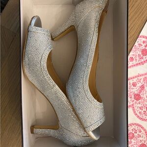 Alex Marie Shimmering Silver Heels